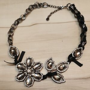 Vintage EUC Loft Elegant Rhinestone and Crystal Ribbon  Statement Necklace